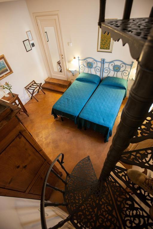 Hotel Locanda Degli Artisti Borgo San Lorenzo Zimmer foto